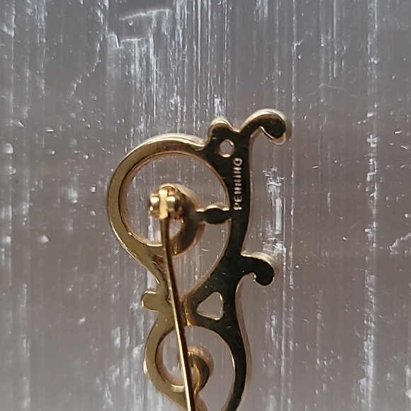 *Sold* Vintage Pennino Pin (Signed) - Picture 4 of 6